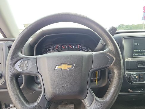 Used 2017 Chevrolet Silverado 1500 Custom w/ Custom Convenience Package AWD/4WD image 12