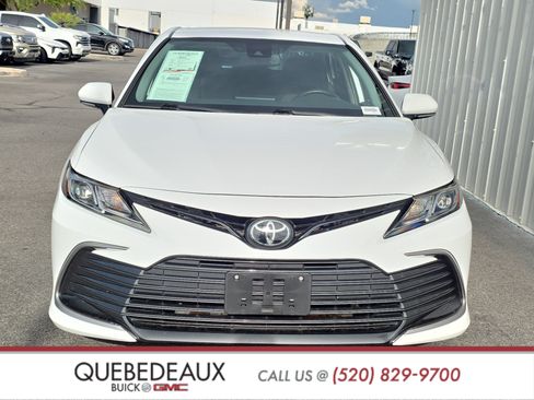 Used 2022 Toyota Camry LE w/ Convenience Package FWD image 2