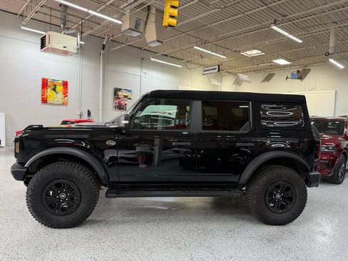 Used 2024 Ford Bronco Wildtrak AWD/4WD image 2