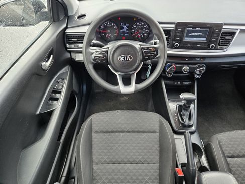 Used 2018 Kia Rio S FWD image 9
