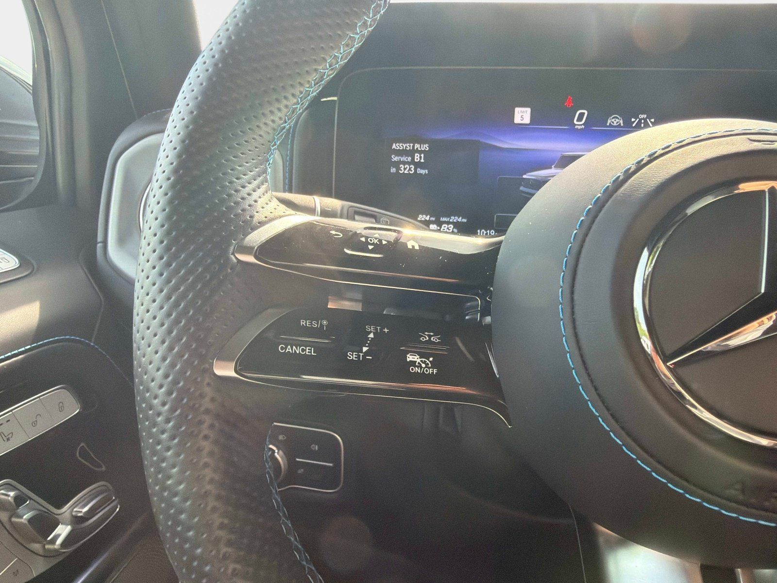 Certified 2025 Mercedes-Benz G 580 w/ EQ Technology image 28