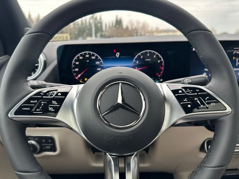 New 2026 Mercedes-Benz GLA 250 image 23