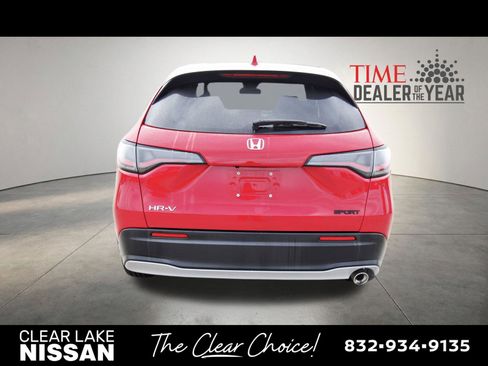 Used 2023 Honda HR-V Sport image 6
