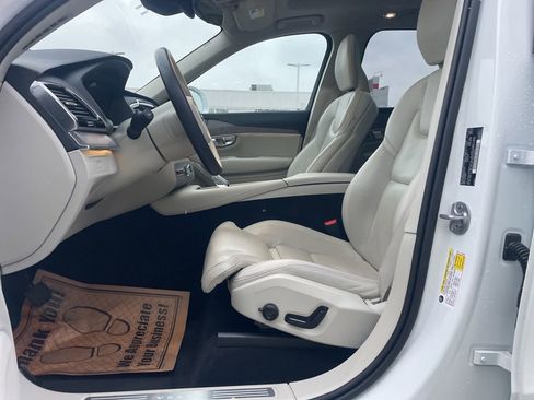 Certified 2024 Volvo XC90 B6 Ultimate image 23