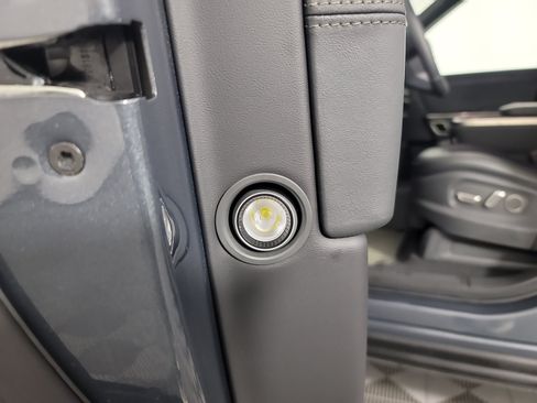 Used 2024 Rivian R1S Adventure Dual AWD/4WD image 32