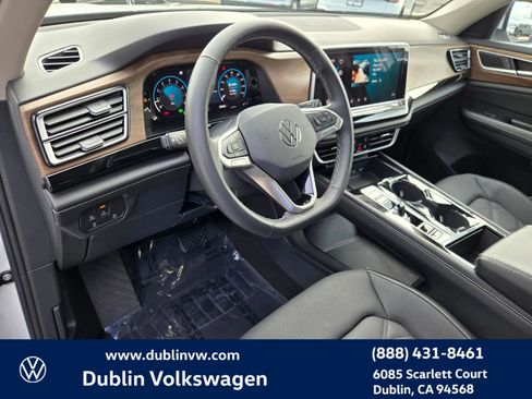 Certified 2024 Volkswagen Atlas SE image 16