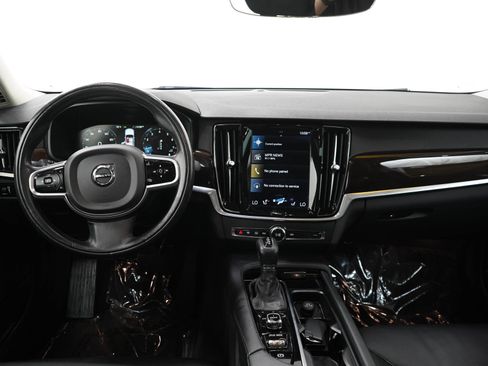 Used 2017 Volvo S90 T6 Momentum w/ Vision Package AWD/4WD image 15