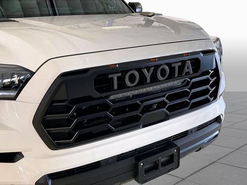 Used 2026 Toyota Sequoia TRD Pro AWD/4WD image 59