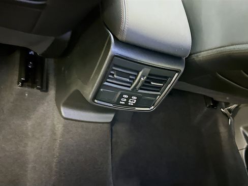 Used 2025 Subaru Forester Sport AWD/4WD image 27