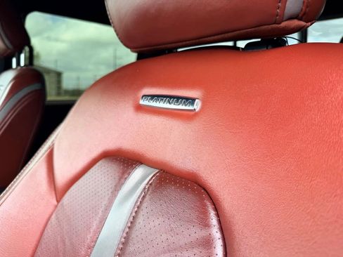 Used 2019 Ford F150 Platinum w/ Equipment Group 701A Luxury image 36