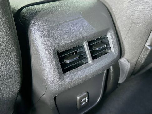 Used 2020 GMC Terrain SLE w/ Driver Convenience Package image 31