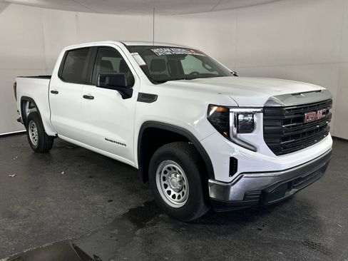 Used 2023 GMC Sierra 1500 Pro w/ Trailering Package image 3