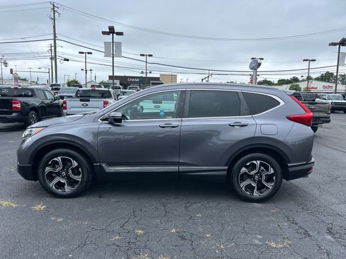Used 2019 Honda CR-V Touring image 5