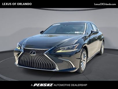 Used 2021 Lexus ES 350 Ultra Luxury w/ Accessory Package 2