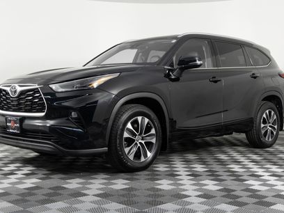 Used 2022 Toyota Highlander XLE