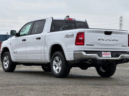 New 2026 RAM 1500 4x4 Crew Cab image 5