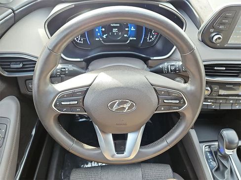 Used 2019 Hyundai Santa Fe SEL w/ Cargo Package image 18