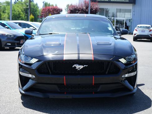 Used 2018 Ford Mustang GT Premium w/ GT Performance Package RWD image 7