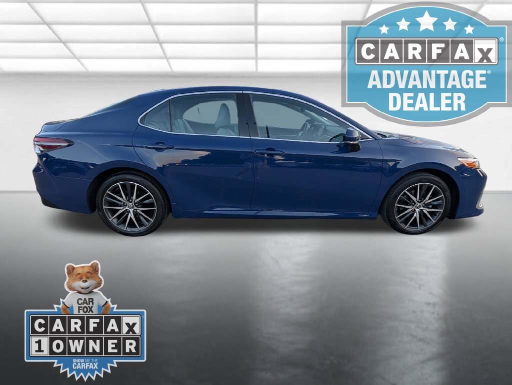 Used 2024 Toyota Camry XLE w/ Cold Weather Package FWD image 30