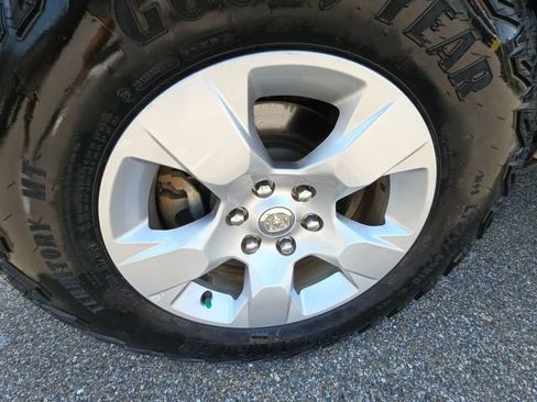 Used 2023 RAM 1500 Lone Star RWD image 13