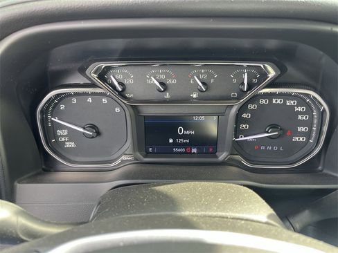 Certified 2021 GMC Sierra 1500 Elevation image 11