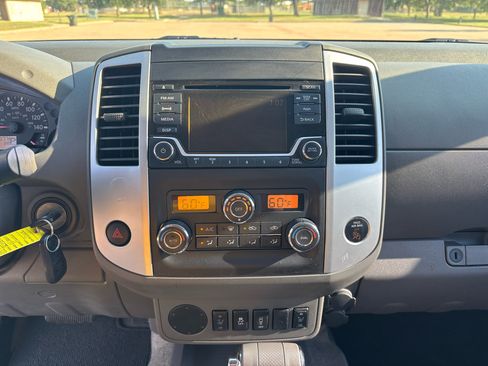 Used 2015 Nissan Frontier SV w/ SV Value Truck Package image 16