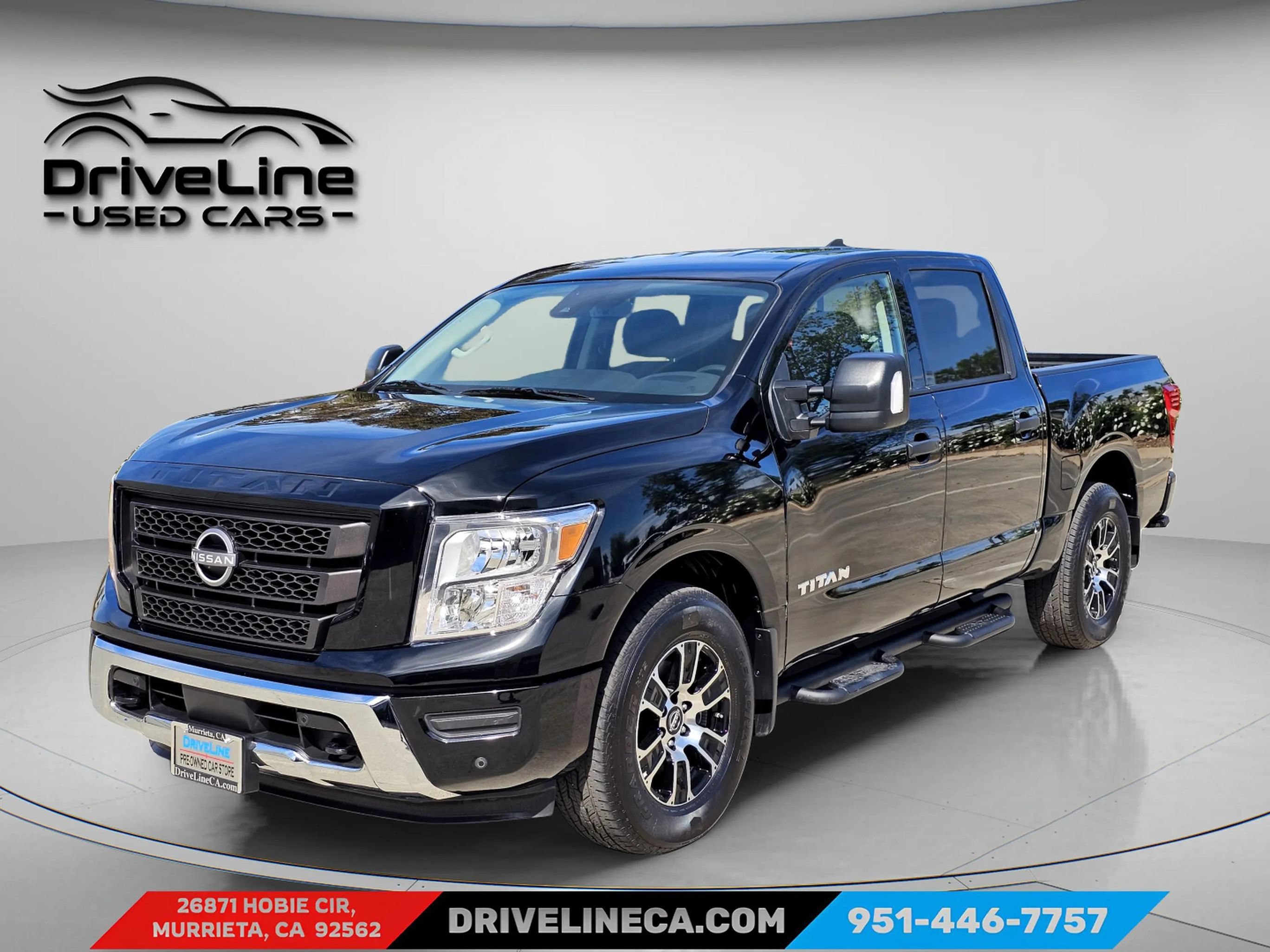 Used 2024 Nissan Titan SV w/ SV Convenience Package RWD image 1