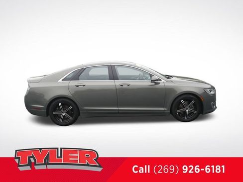 Used 2017 Lincoln MKZ Reserve w/ Climate Package AWD/4WD image 9