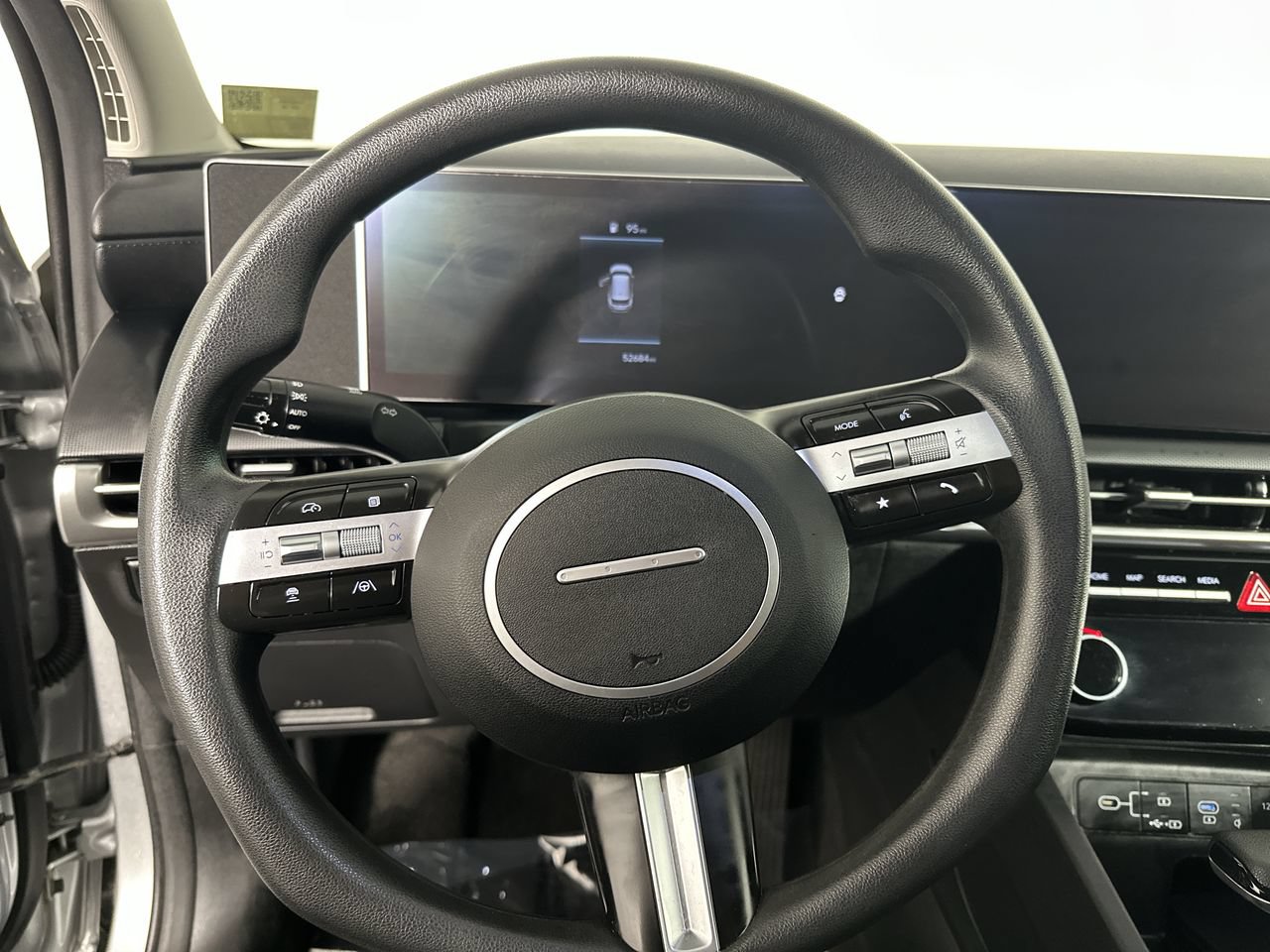 Used 2025 Hyundai Tucson SEL FWD image 5