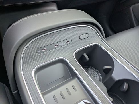 New 2026 Hyundai Palisade Calligraphy image 24