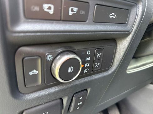 Used 2022 Ford F150 XLT w/ Equipment Group 302A High AWD/4WD image 16