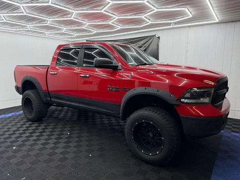 Used 2014 RAM 1500 Classic SLT AWD/4WD image 2