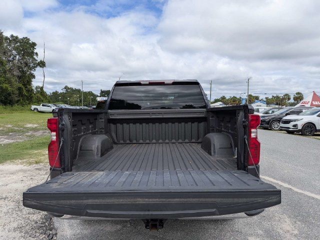 Used 2023 Chevrolet Silverado 1500 LT AWD/4WD image 13