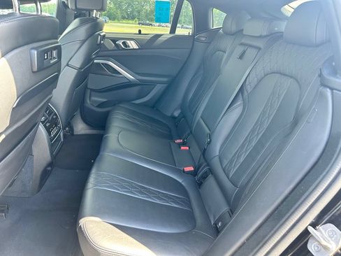 Used 2022 BMW X6 M50i w/ Premium Enhanced Package AWD/4WD image 16