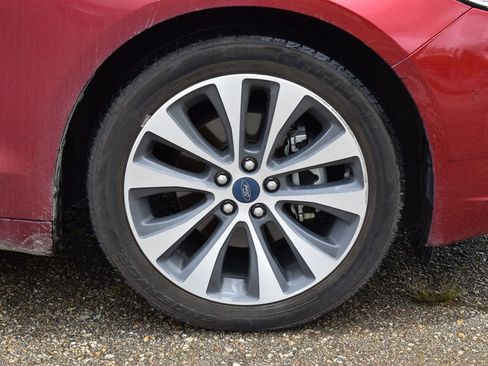 Used 2019 Ford Fusion SEL AWD/4WD image 4