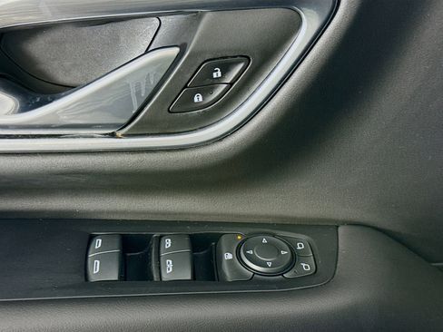 Used 2021 Chevrolet Tahoe LS image 24