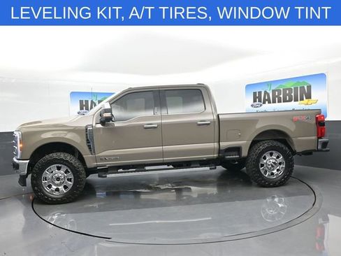 New 2026 Ford F250 4x4 Crew Cab Super Duty image 2