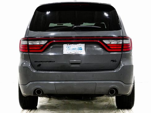 Used 2022 Dodge Durango R/T w/ Blacktop Package image 8