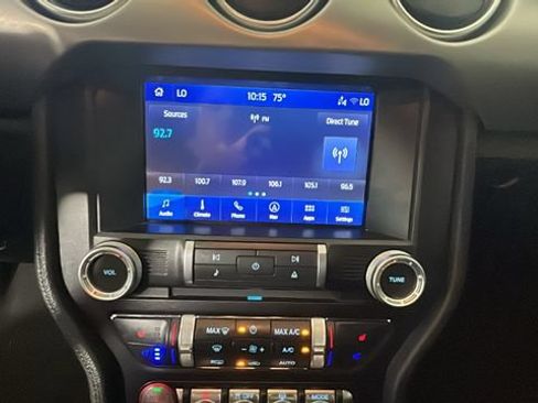 Used 2022 Ford Mustang GT Premium w/ Equipment Group 401A RWD image 22