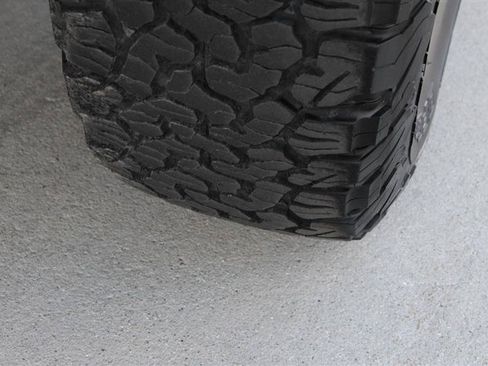 Used 2018 Ford F150 Raptor w/ Equipment Group 802A Luxury AWD/4WD image 39