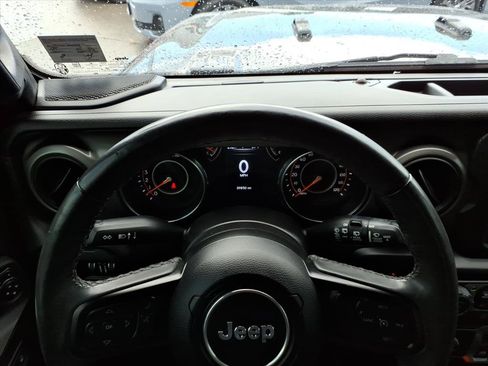 Used 2022 Jeep Wrangler Sport AWD/4WD image 35