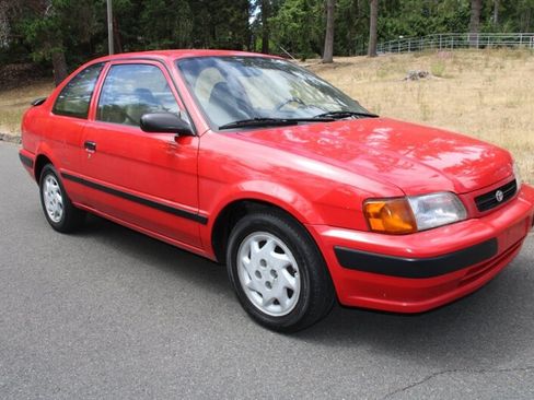 Used 1997 Toyota Tercel Coupe FWD image 2