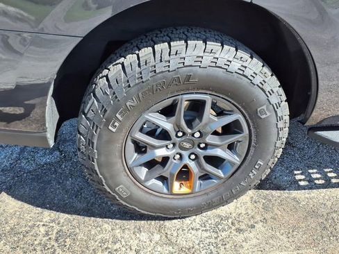 Used 2025 Ford Expedition Tremor AWD/4WD image 45