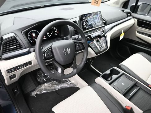 New 2026 Honda Odyssey Elite image 16
