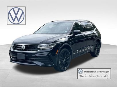 Certified 2022 Volkswagen Tiguan SE R-Line