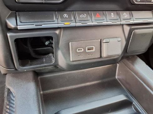 Used 2022 Chevrolet Silverado 1500 RST w/ Z71 Off-Road Package image 17