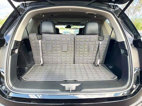 Used 2025 Honda Pilot Touring image 28
