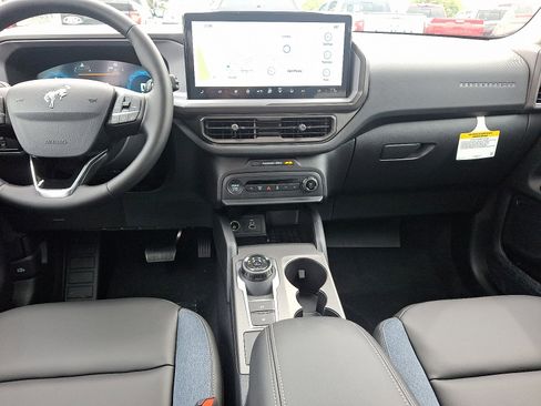 New 2025 Ford Bronco Sport Outer Banks w/ Outer Banks Tech Package+ image 17