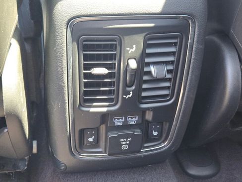 Used 2018 Jeep Grand Cherokee Summit AWD/4WD image 18