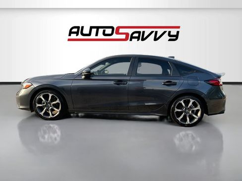 Used 2025 Honda Civic Sport Touring image 4